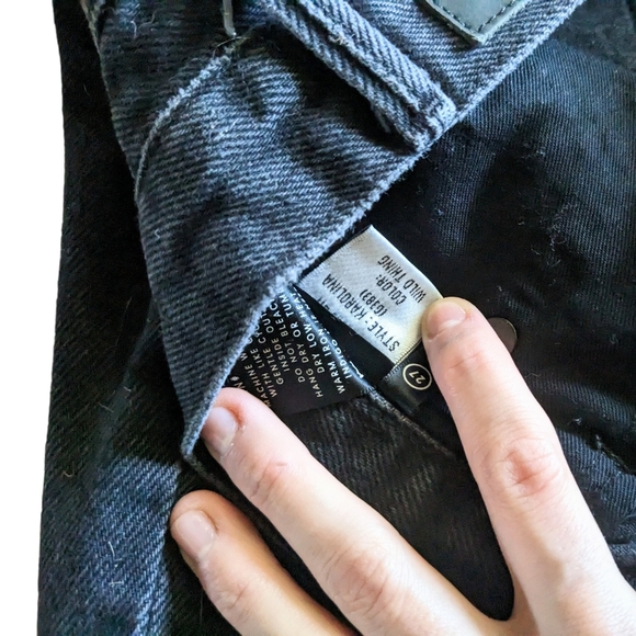 GRLFRND Karolina Black High Rise Straight Crop Ripped Jeans in Wild Thing - 27 - Picture 8 of 11